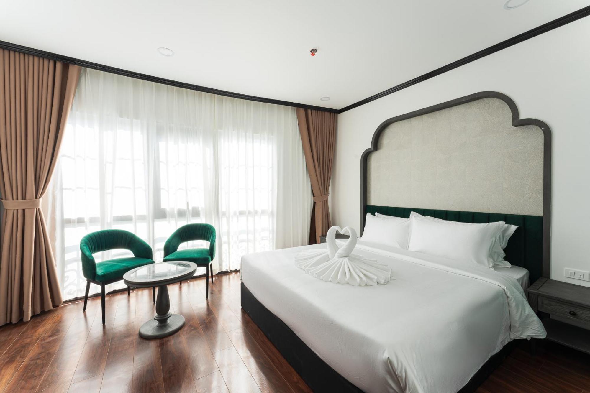 Hanoi Plaza Suite Hotel & Spa Exteriör bild