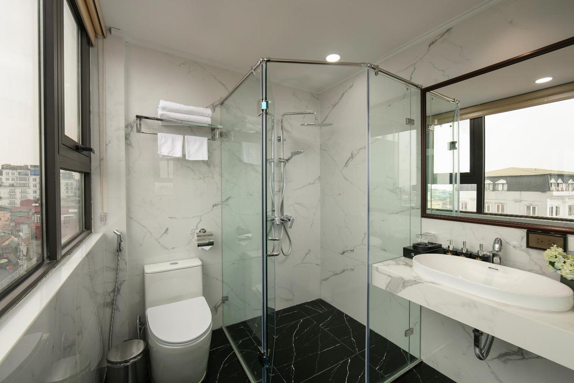 Hanoi Plaza Suite Hotel & Spa Exteriör bild