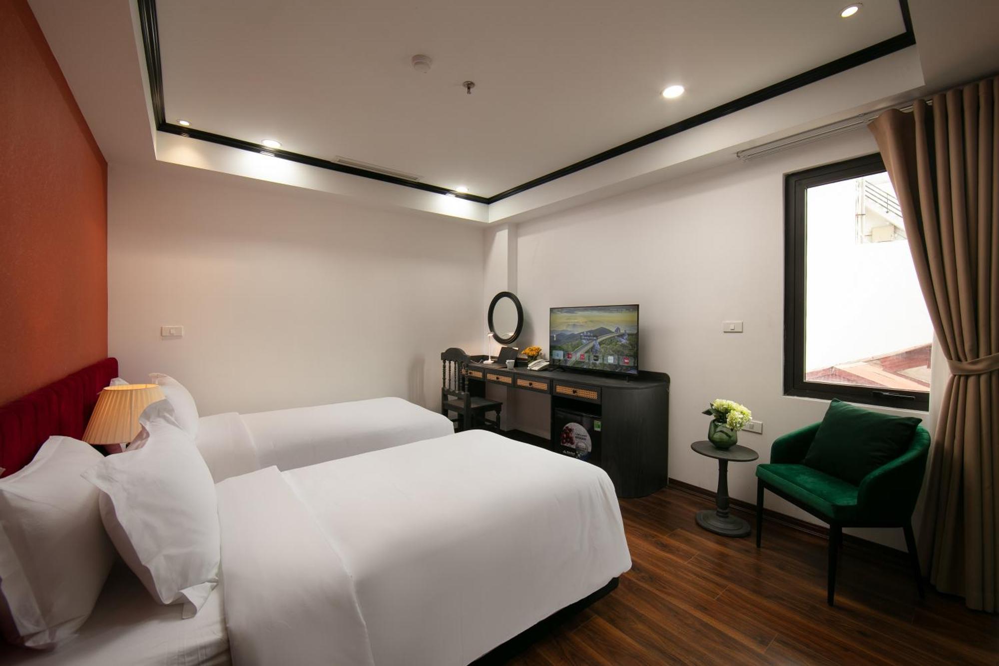 Hanoi Plaza Suite Hotel & Spa Exteriör bild