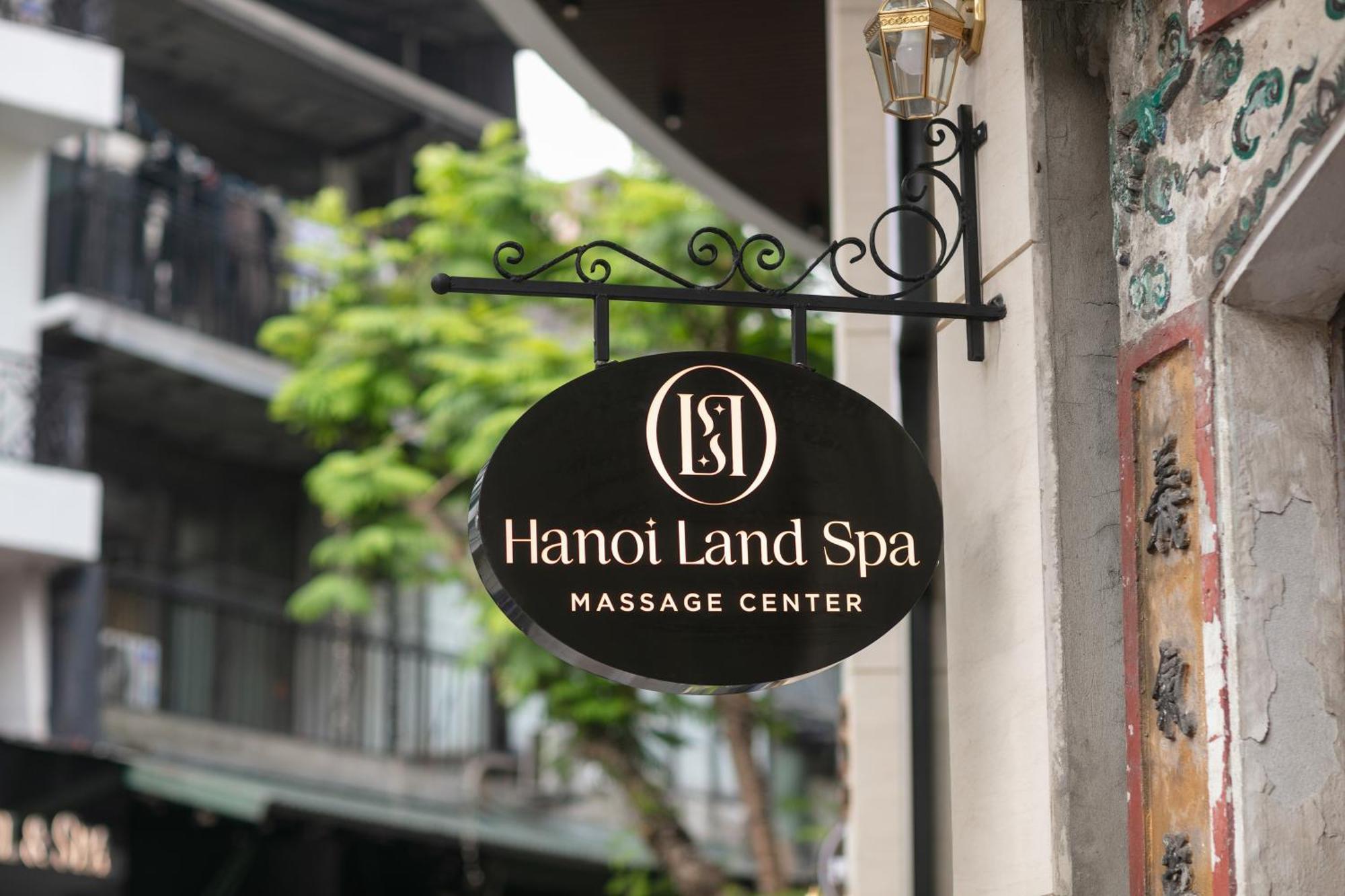 Hanoi Plaza Suite Hotel & Spa Exteriör bild