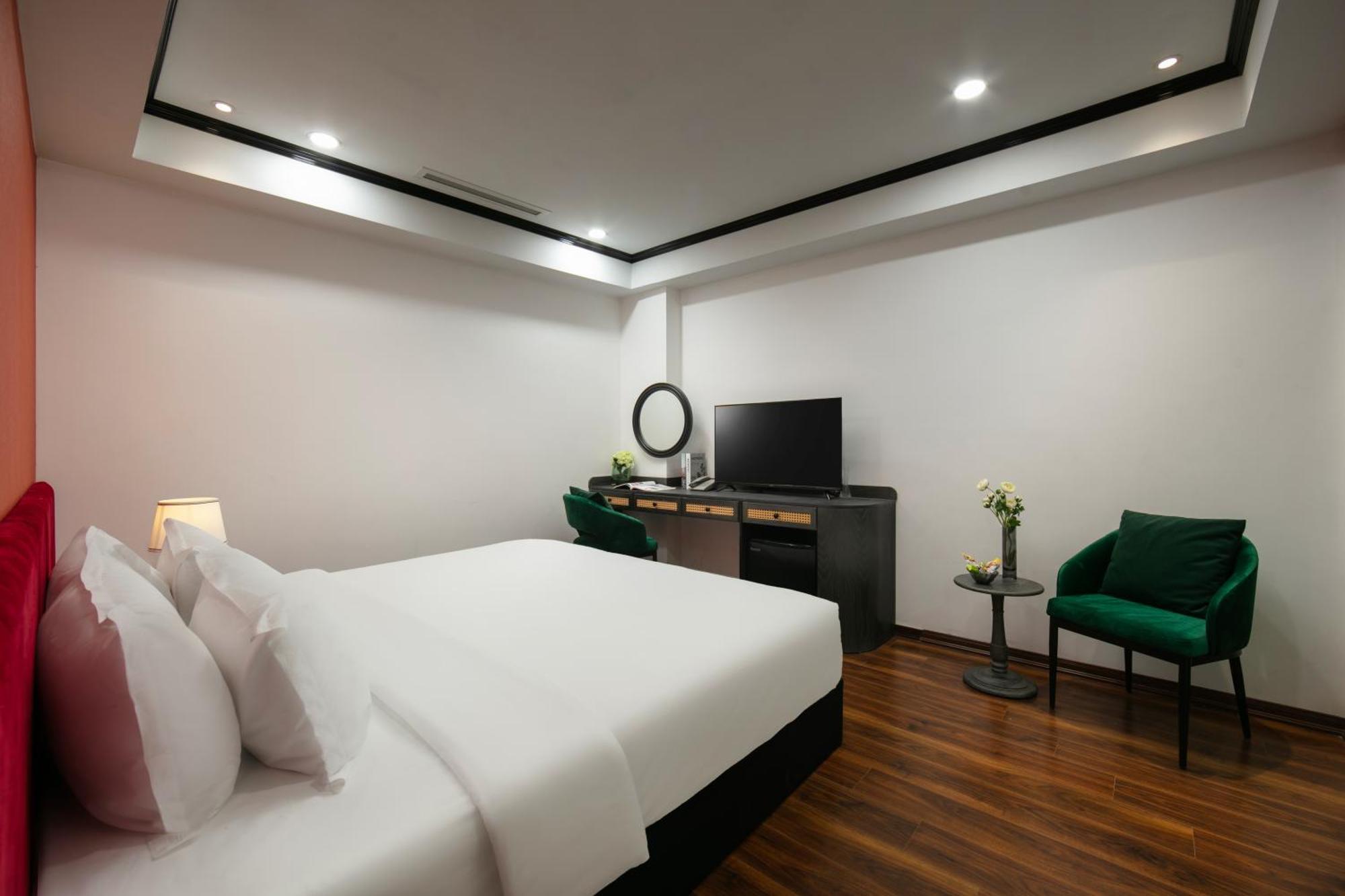 Hanoi Plaza Suite Hotel & Spa Exteriör bild